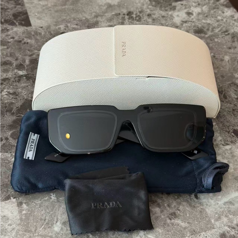 Prada Matte Black Rectangular Sunglasses with Dar… - image 1